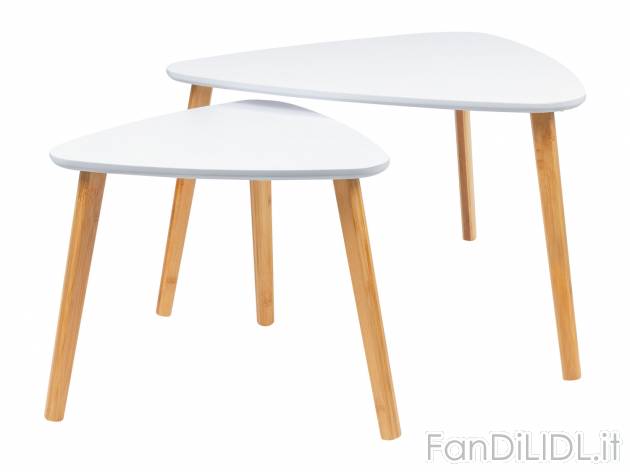 Set tavolini Livarno, prezzo 34.99 € 
2 pezzi 
- Ripiano verniciato
- Gambe ...