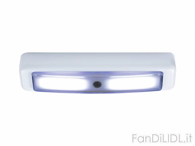 Barra LED per interni Livarno, prezzo 4.99 &#8364; 
2 pezzi 
- Funzionamento ...