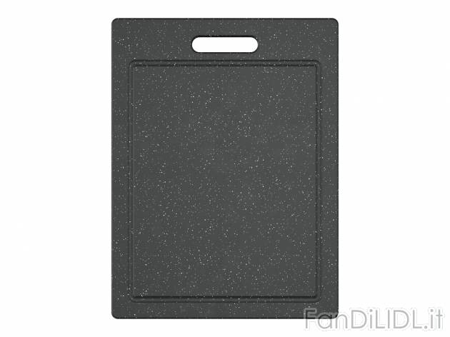Tagliere da cucina Ernesto, prezzo 4.99 &#8364; 
1 o 2 pezzi 
- Con piedini ...
