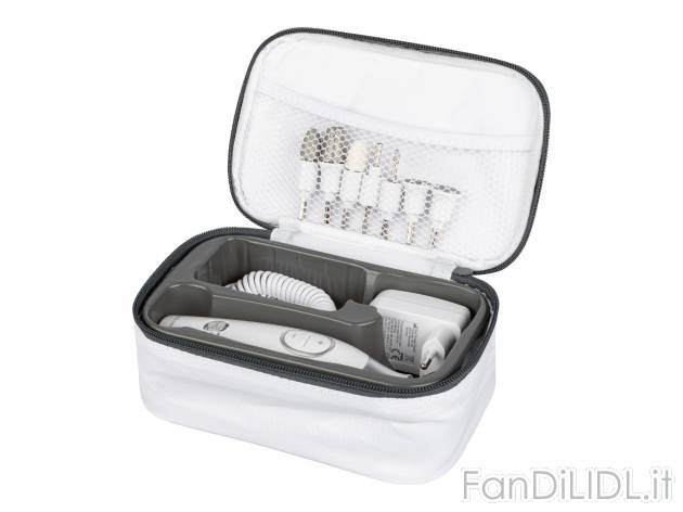 Set manicure-pedicure Sanitas, prezzo 22.99 &#8364; 
- 7 accessori in zaffiro ...