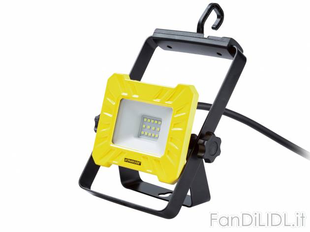 Faro LED da lavoro Parkside, prezzo 19.99 &#8364; 
10 W 
- Richiudibile e con ...