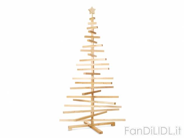Albero di Natale in legno Livarno, prezzo 39.99 &#8364; 
160 cm 
- 23 rami orientabili ...