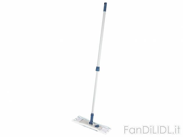 Lavapavimenti con manico telescopico AquaPur, prezzo 8.99 &#8364; 
- Manico ...