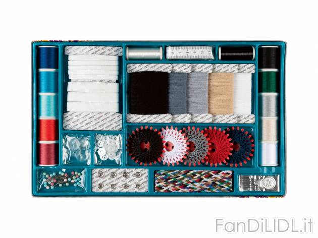 Set da cucito Crelando, prezzo 6.99 &#8364;  
50, 64, 96 o 160 pezzi
Caratteristiche