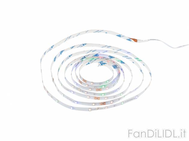 Striscia LED, 3 m Livarno, prezzo 7.99 € 
Risparmia energia elettrica con i LED ...