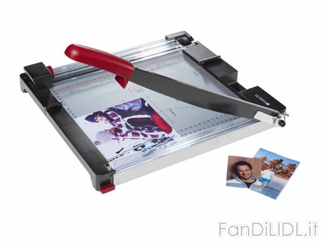 Tagliacarta , prezzo 24.99 &#8364; 
- Per tagliare foto, carta, cartone e pellicola
- ...