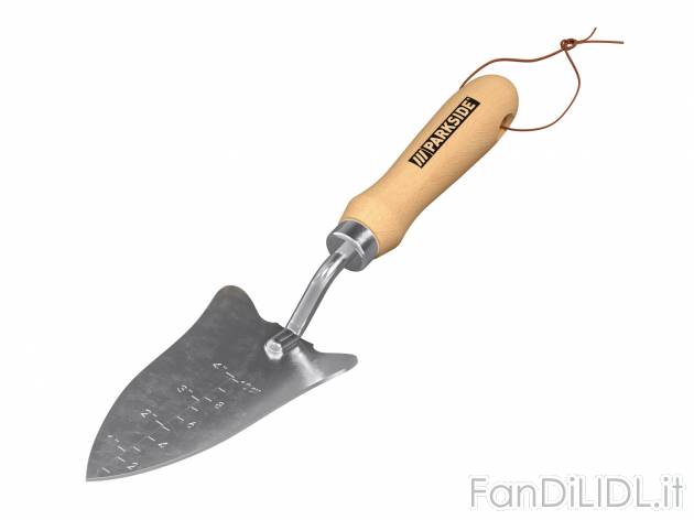 Set attrezzi da giardinaggio Parkside, prezzo 11.99 &#8364; 
3 pezzi 
- Paletta ...