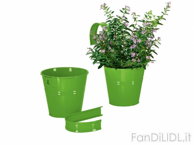 Vaso per piante con gancio , prezzo 5.99 &#8364; 
- Da collocare a terra, appendere ...