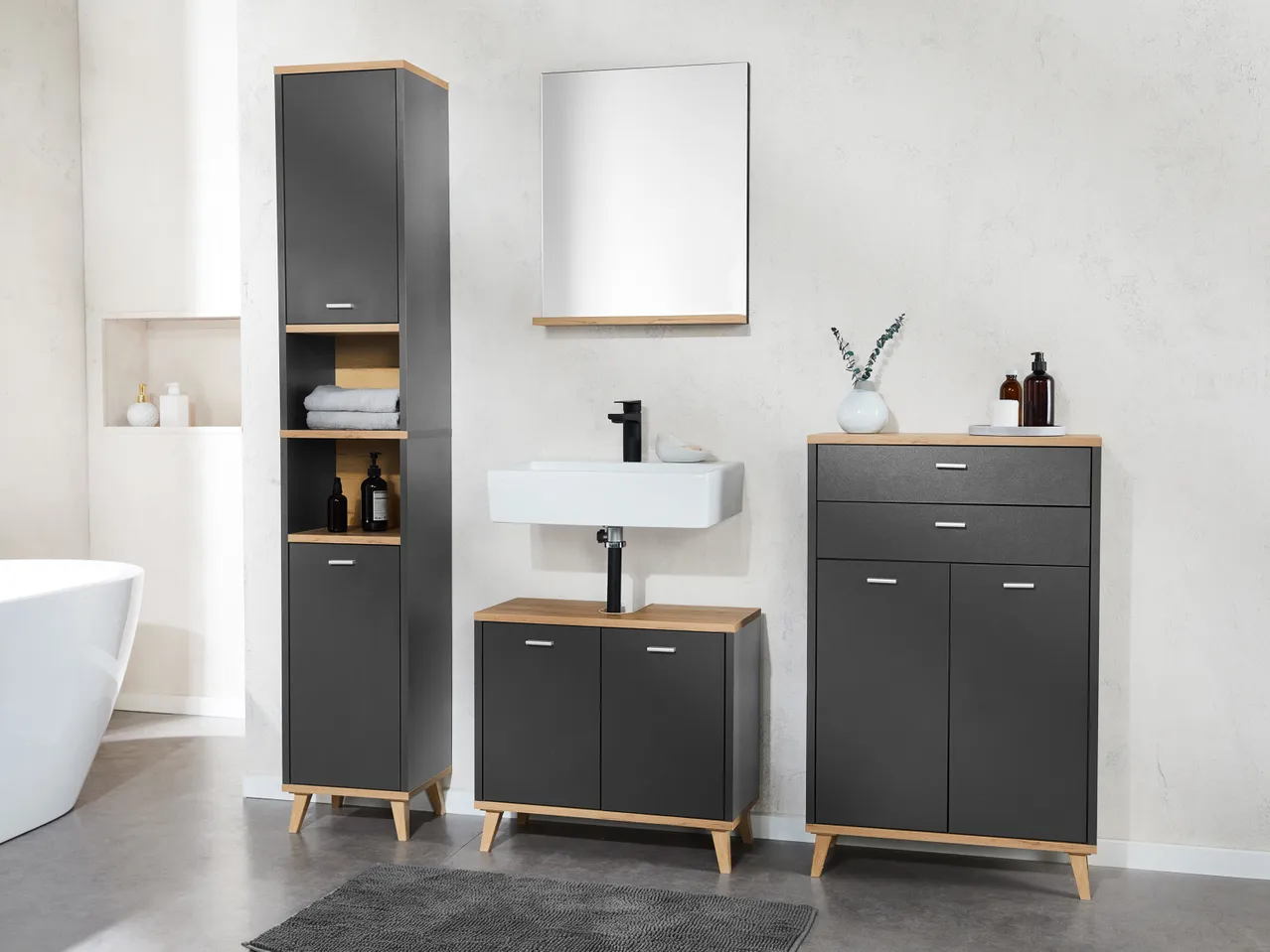 Mobiletto da bagno con 2 ante e 2 cassetti , prezzo 59 EUR
Mobiletto da bagno con ...