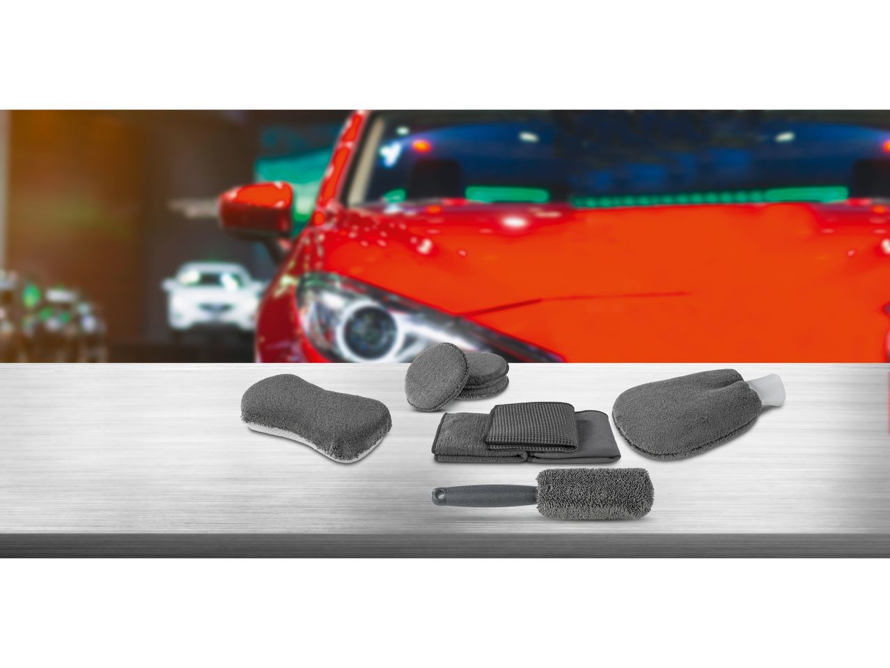 Set accessori per pulizia auto , prezzo 9,99 EUR 
Set accessori per pulizia auto ...