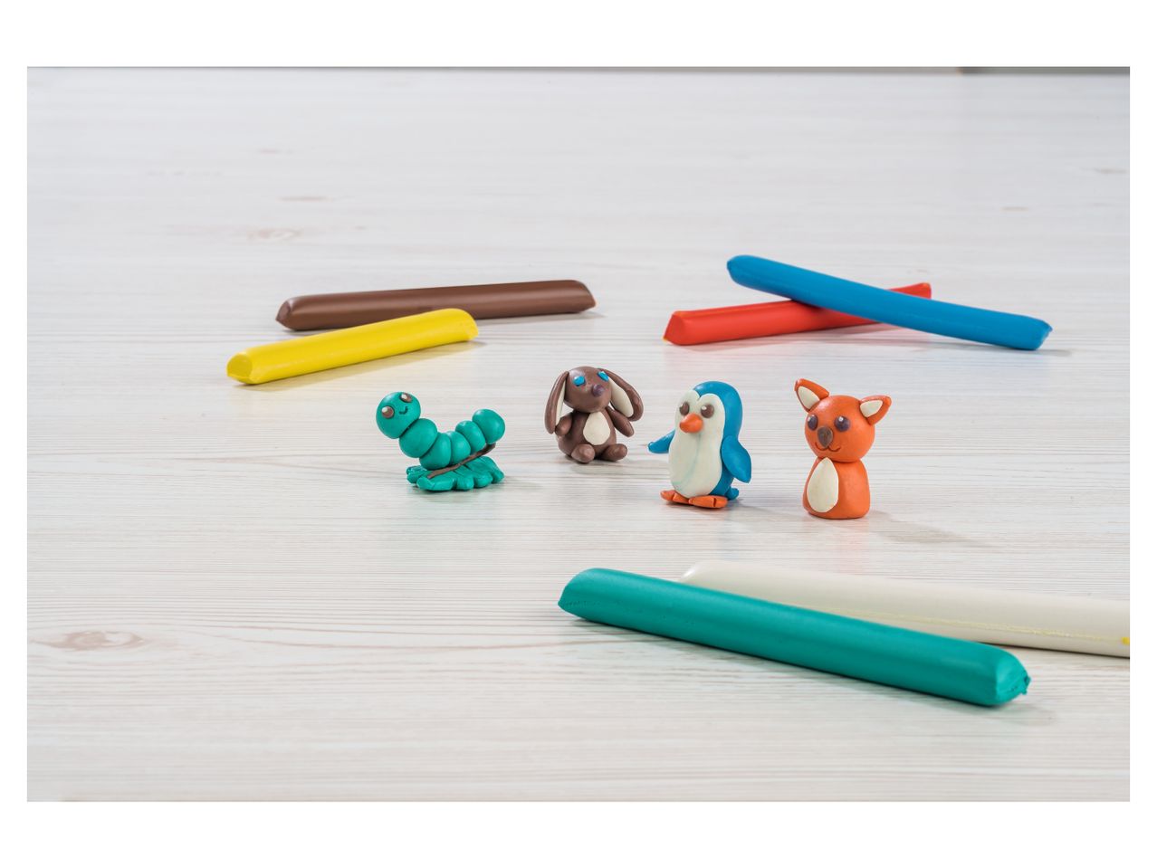 Pasta modellabile per bambini , prezzo 2.5 EUR
Pasta modellabile per bambini 8 ...