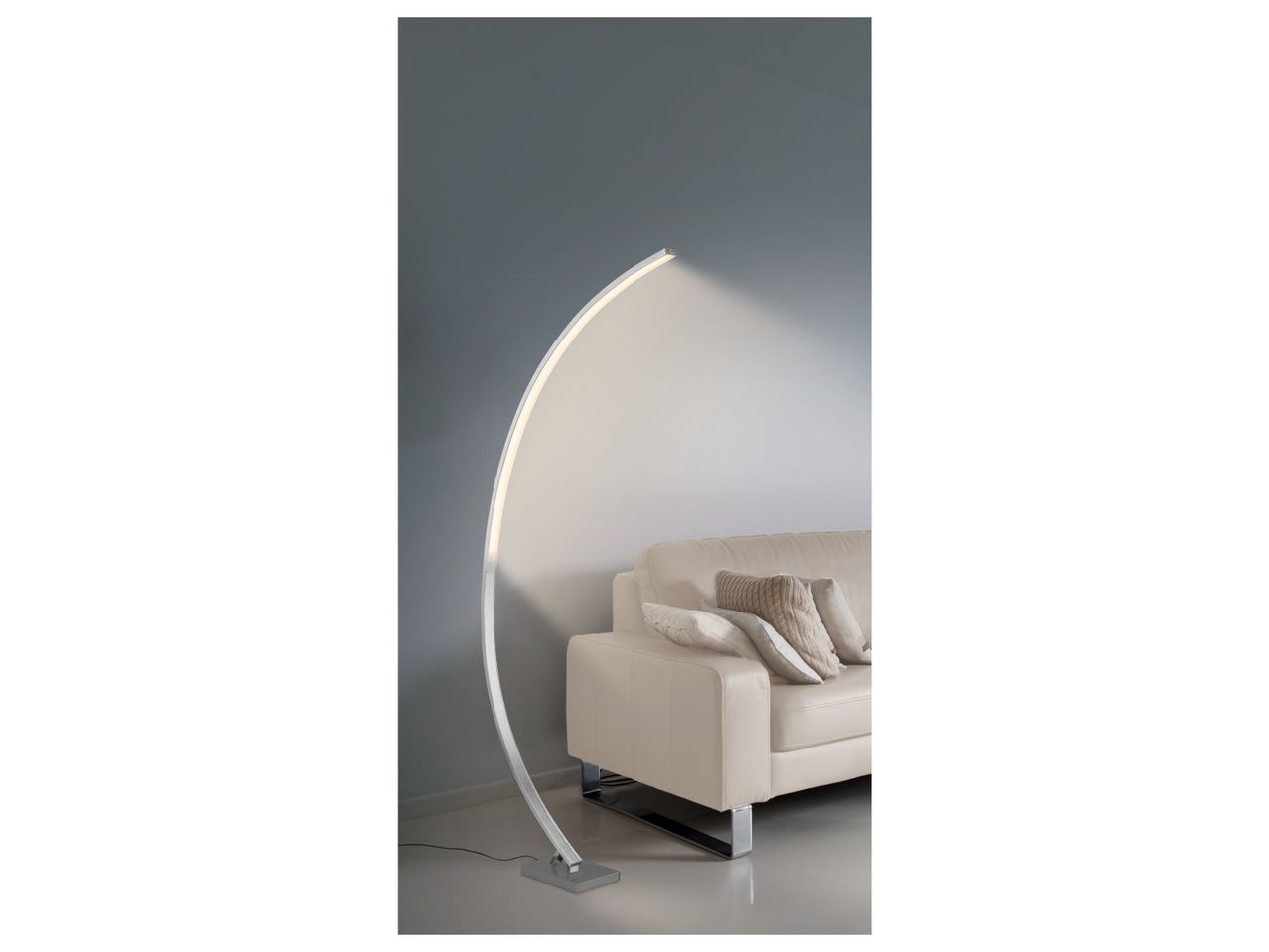 Piantana LED , prezzo 49 EUR
Piantana LED
- Modulo LED a risparmio energetico ...