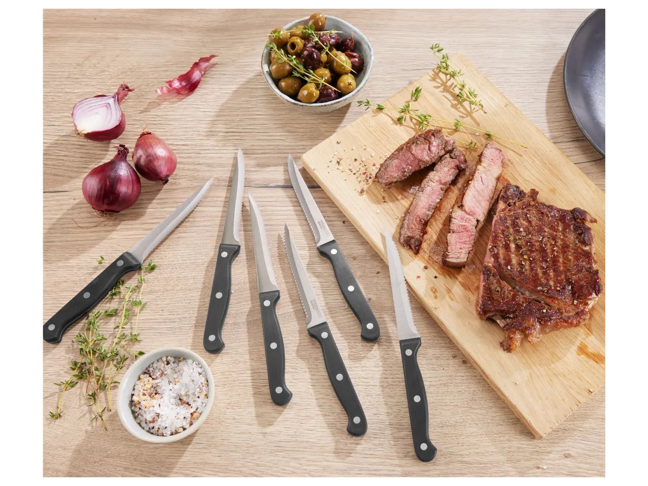 Set coltelli da bistecca , prezzo 4,99 EUR
Set coltelli da bistecca 6 pezzi
- ...