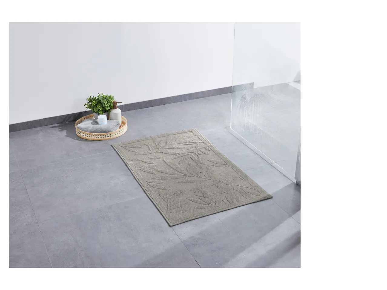 Tappeto scendidoccia , prezzo 9,99 EUR
Tappeto scendidoccia 60x100 cm
- Puro cotone