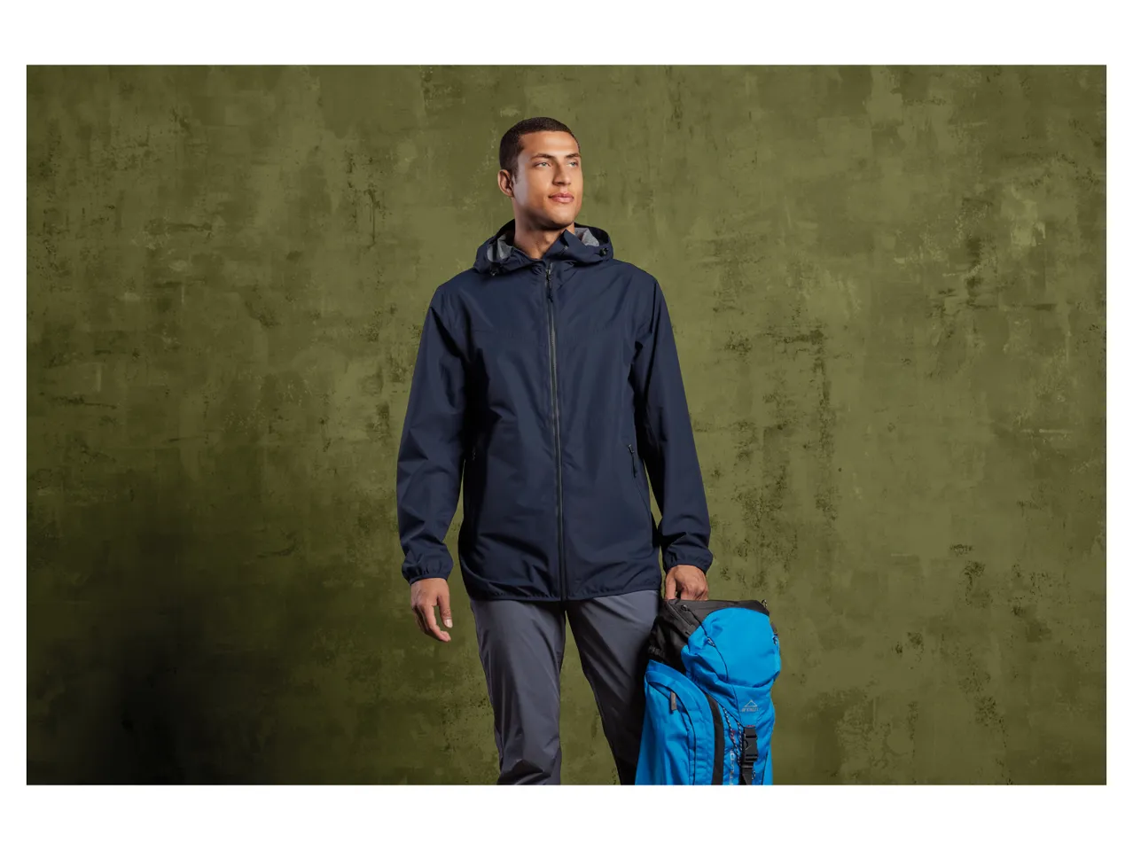 Giacca impermeabile da uomo , prezzo 19.99 EUR
Giacca impermeabile da uomo Misure: ...
