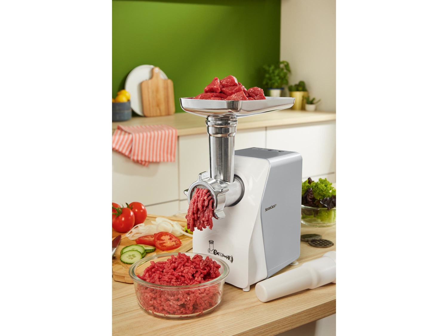 Tritacarne e Passapomodoro elettrico Silvercrest Kitchen Tools, prezzo 49.00 € ...