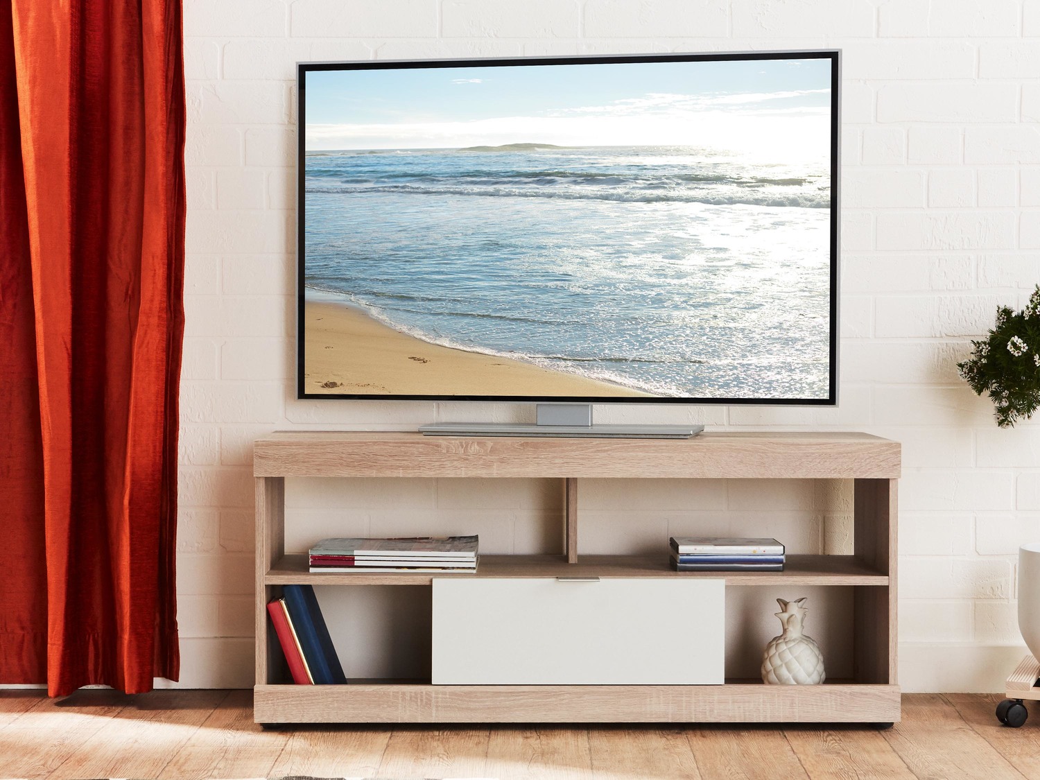 Mobile porta TV Livarno Living, prezzo 59.00 &#8364; 
- Cassetto scorrevole ...