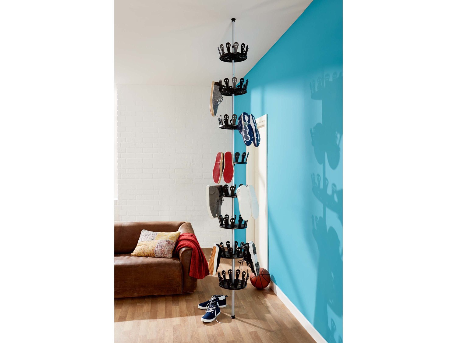 Portascarpe girevole telescopico Livarno Living, prezzo 17.99 €
- Per ...