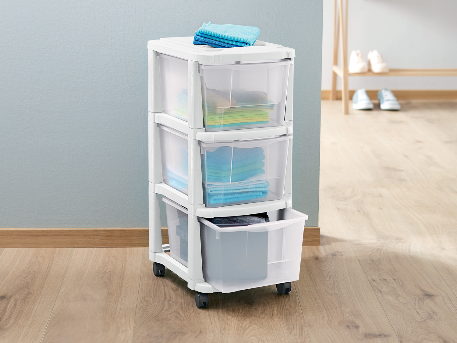 Box 3 cassetti con rotelle Cassetti, prezzo 14.99 €
- Pratico sistema ...