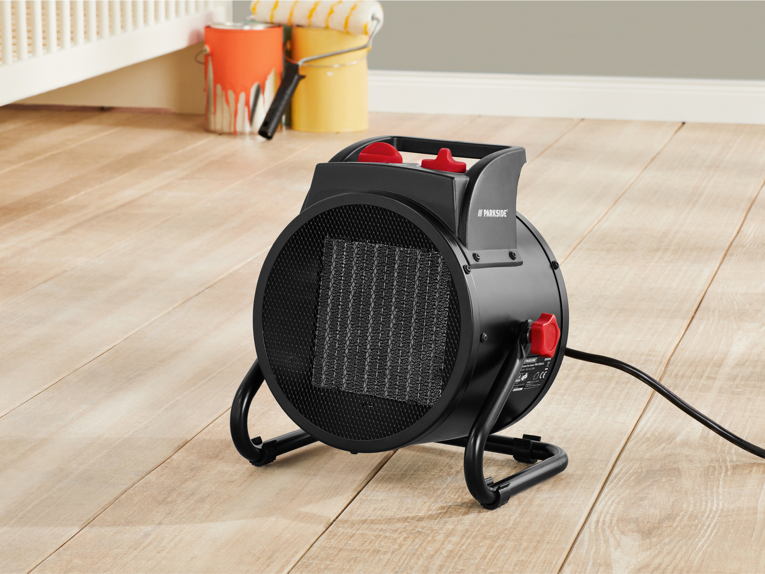 Generatore di aria calda Parkside, le prix 49.00 &#8364; 
- Termostato regolabile ...