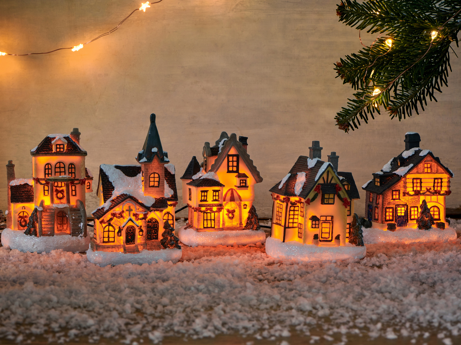 Decorazione natalizia con illuminazione Melinera, prezzo 14.99 €
- 5 ...