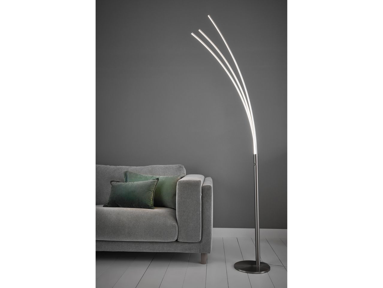 Piantana LED , prezzo 44 EUR
Piantana LED
- Risparmio energetico fino all'84%*
- ...