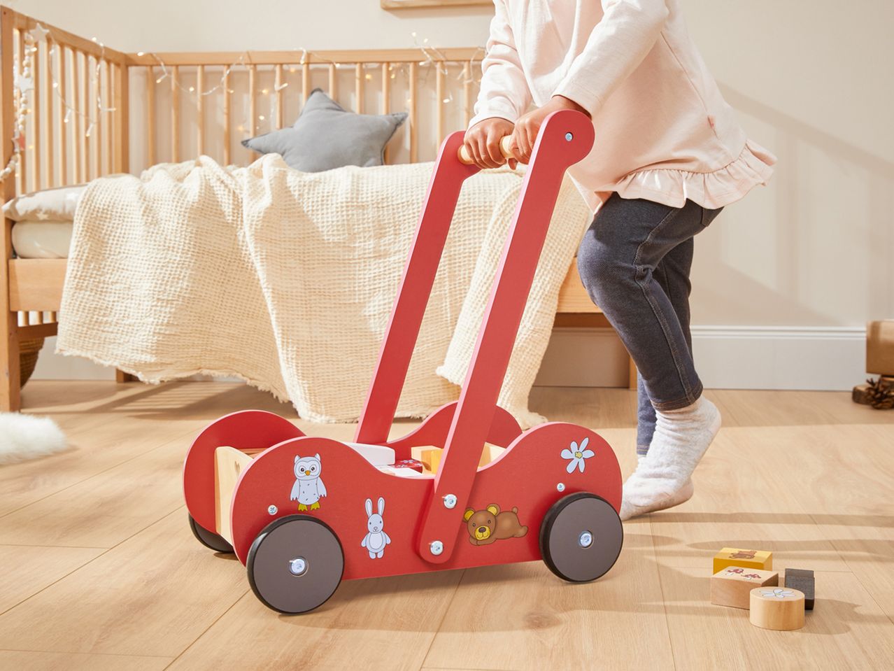 Carrello primi passi in legno , prezzo 29.99 EUR
Carrello primi passi in legno ...