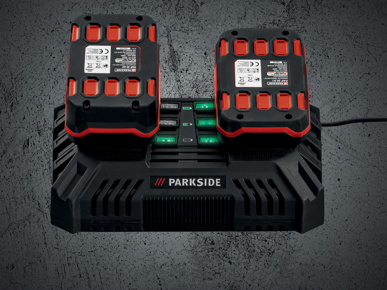 Doppio caricabatterie rapido Parkside, X20VTeam, prezzo 19.99 €
- Con spegnimento ...