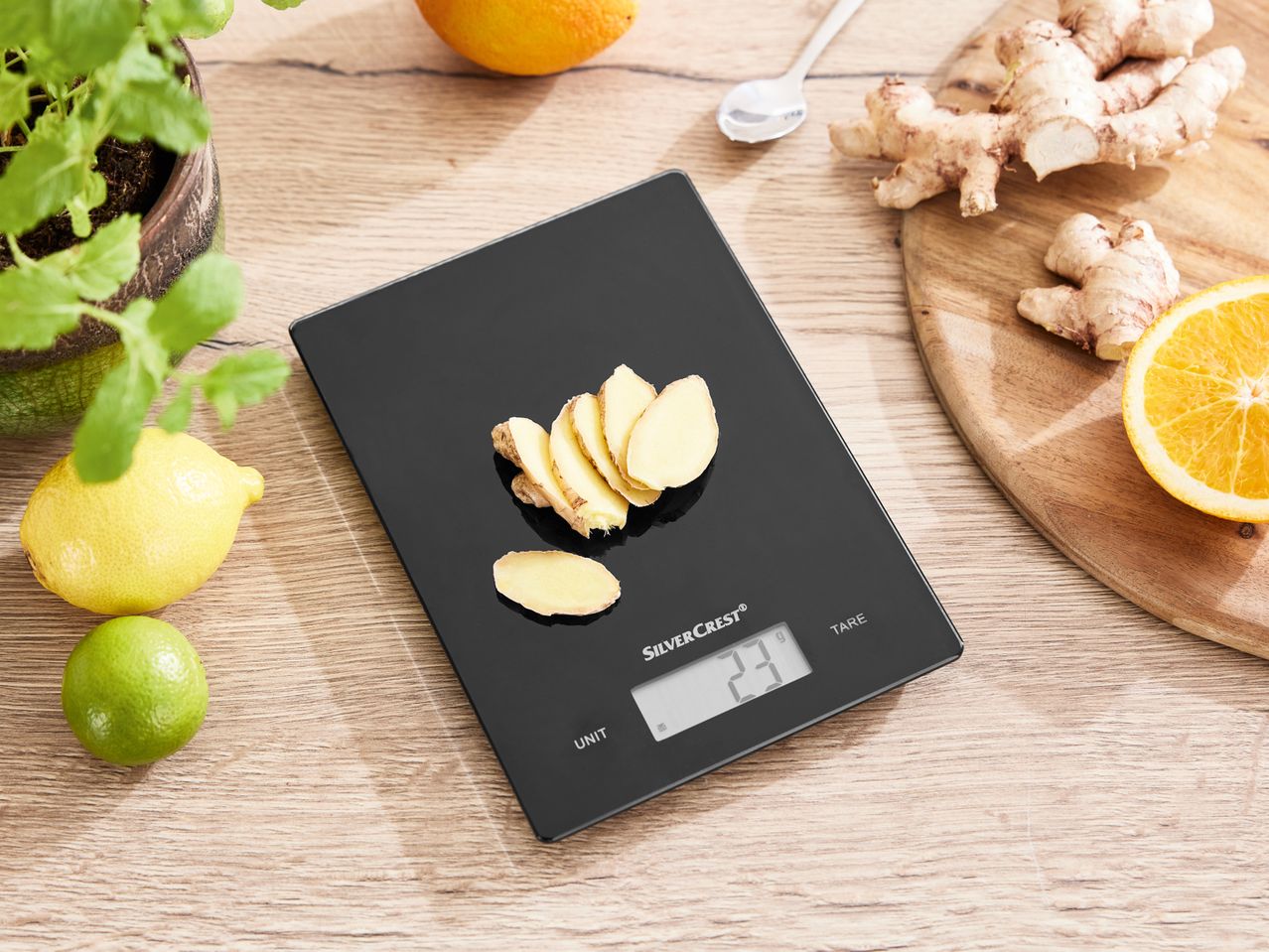 Bilancia digitale da cucina , prezzo 8.99 EUR
Bilancia digitale da cucina In plastica ...