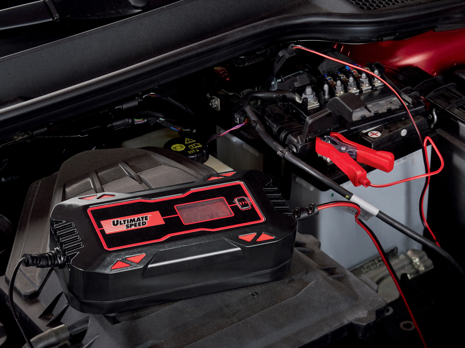 Caricabatterie per auto Ultimate Speed, prezzo 29.99 &#8364; 
- Per tutte le ...