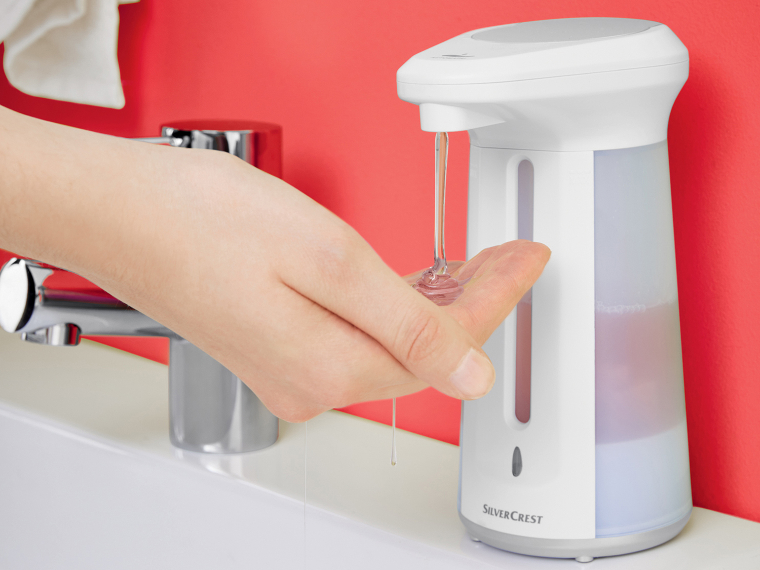 Dispenser automatico per sapone Silvercrest, prezzo 7.99 €
- Con sensore ...