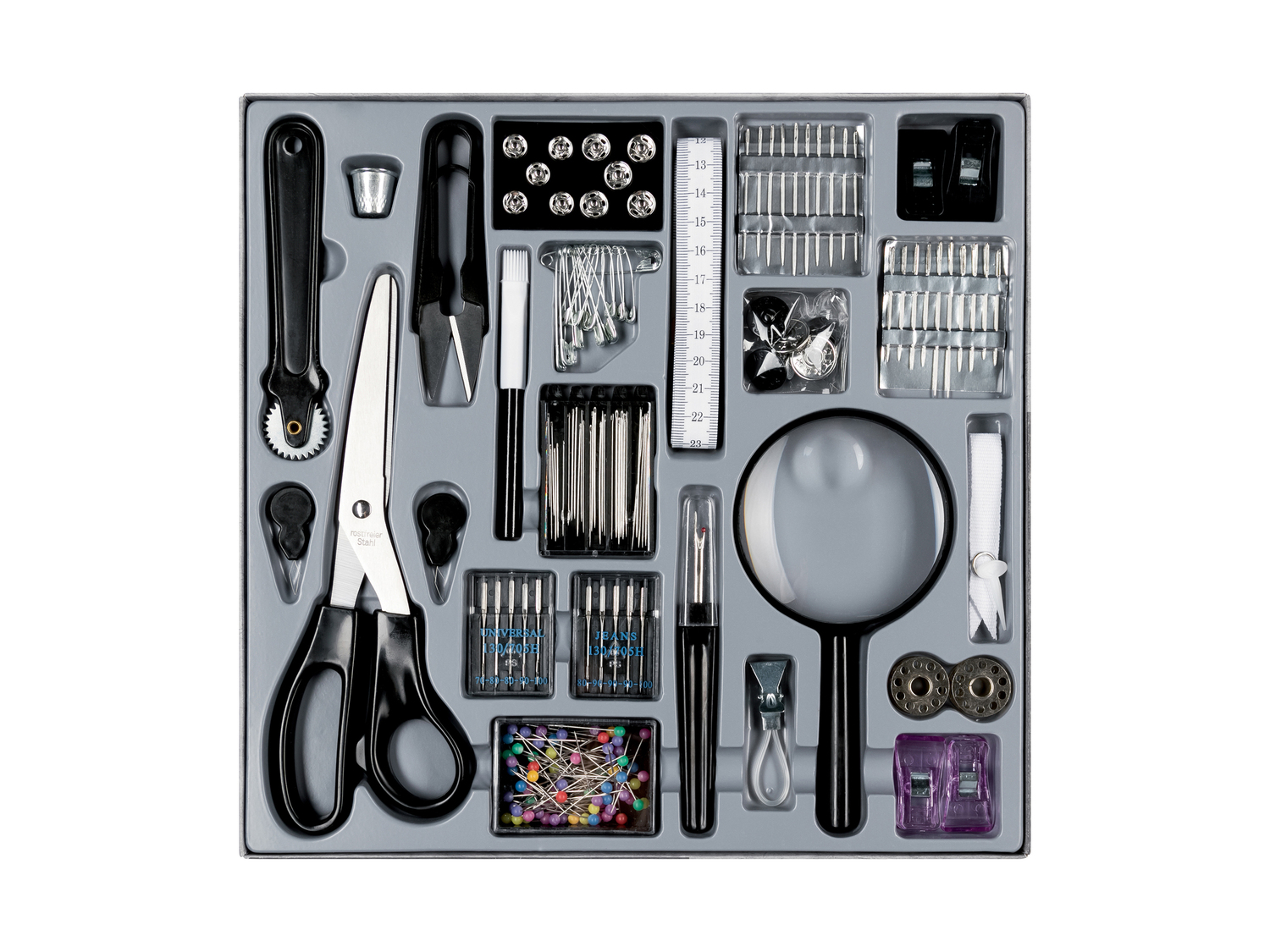 Filo da cucito o set per taglio e cucito Crelando, prezzo 9.99 €
Caratteristiche
...