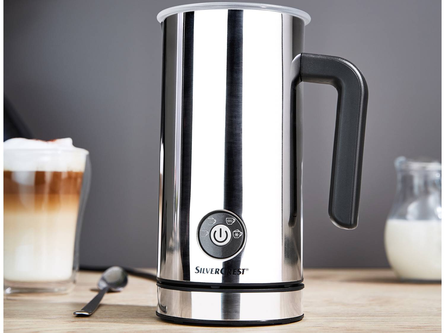 Montalatte elettrico Silvercrest Kitchen Tools, prezzo 29.99 €
- Consistenza ...