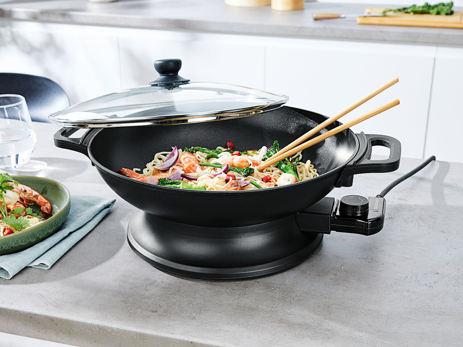 Padella elettrica multiuso Silvercrest Kitchen Tools, prezzo 39.99 €
Ø ...