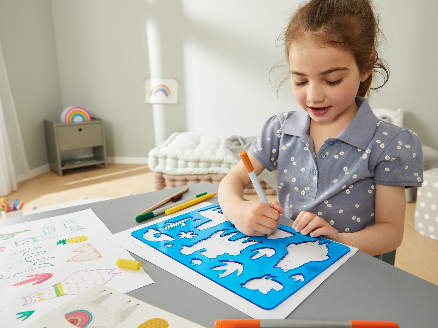 Set sagome per disegnare United Office, prezzo 3.99 &#8364; 
6 pezzi 
- Sagome ...