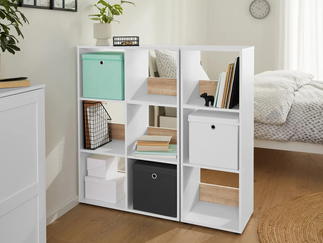 Scaffale con 6 ripiani , prezzo 49 EUR
Scaffale con 6 ripiani 74 x 108 x 33 cm ...