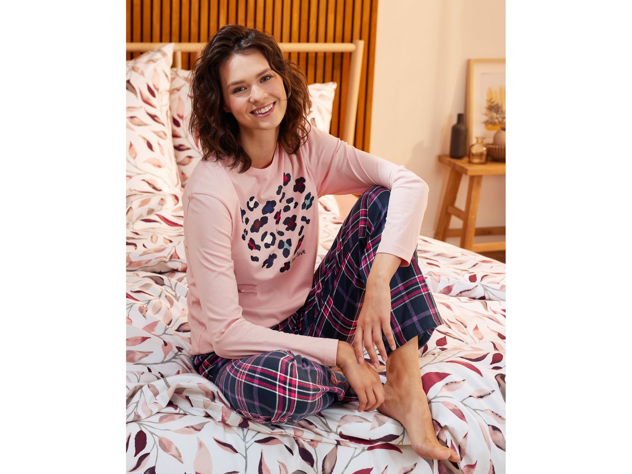 Maglia pigiama da donna , prezzo 4,99 EUR
Maglia pigiama da donna Misure: S-L
- ...