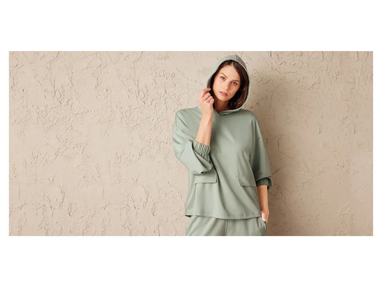 Felpa con cappuccio da donna , prezzo 11.99 EUR 
Felpa con cappuccio da donna Misure: ...