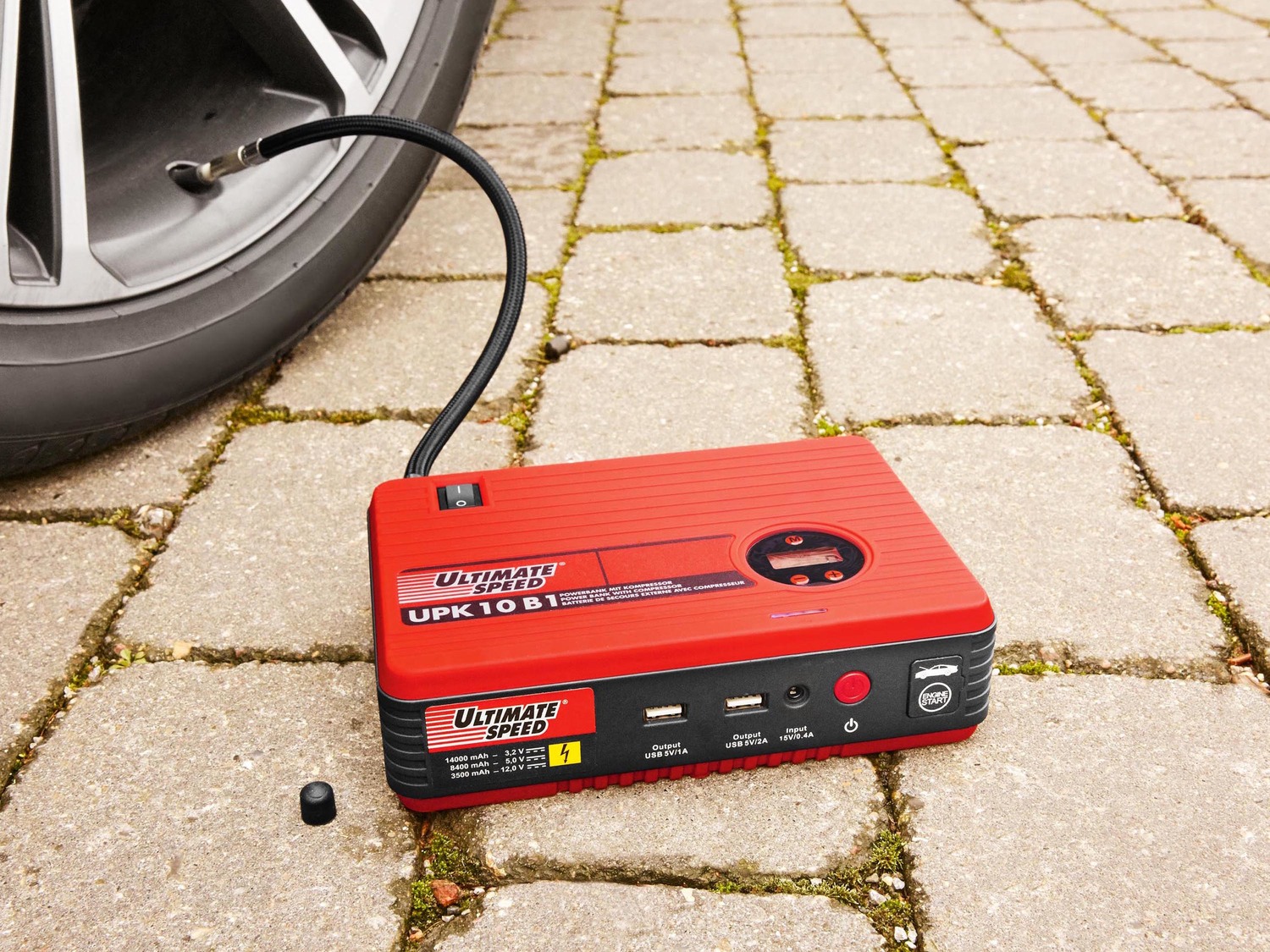 Powerbank con compressore , prezzo 69.00 €
- Con batteria agli ioni ...