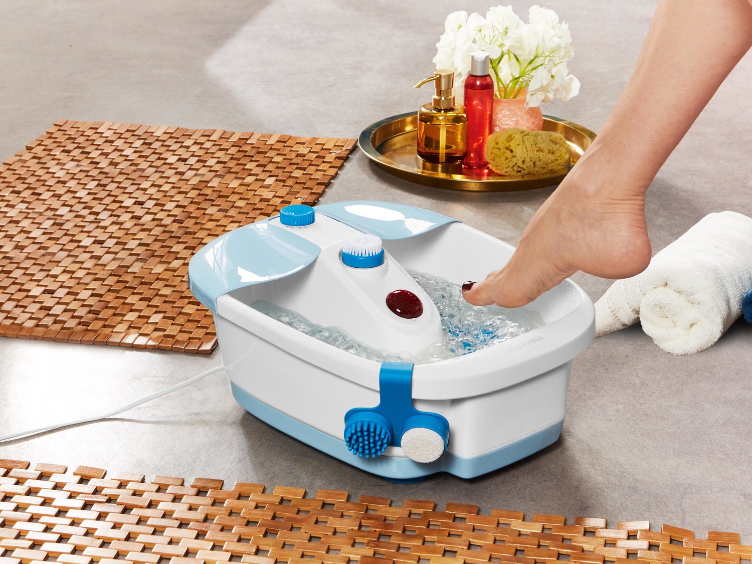 Massaggiatore plantare , prezzo 24.99 €
- Rilassante massaggio con idrobolle ...