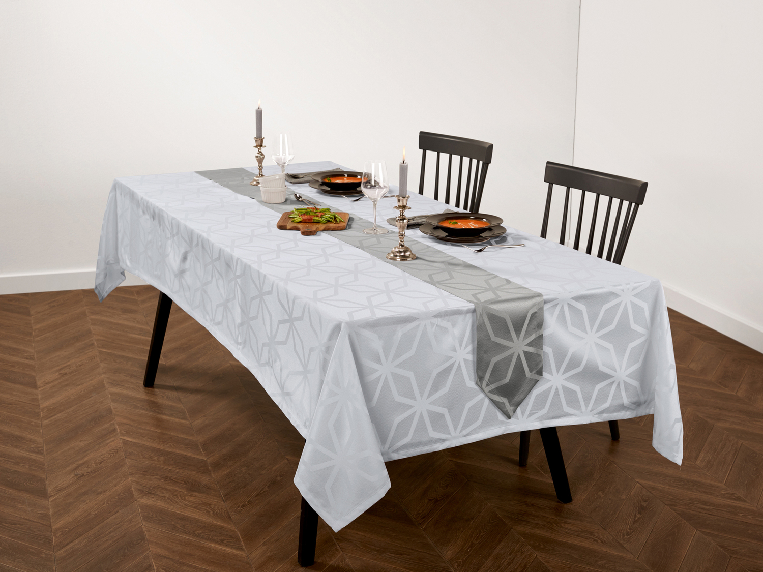 Tovaglia con runner Meradiso, le prix 9.99 €
- Dimensioni: tovaglia ...