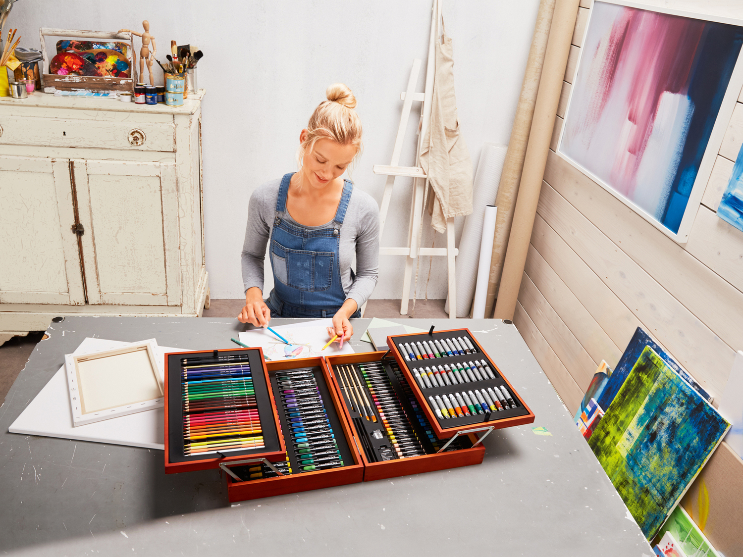Valigetta per dipingere e colorare Crelando, le prix 34.99 €
- 4 pennelli, ...