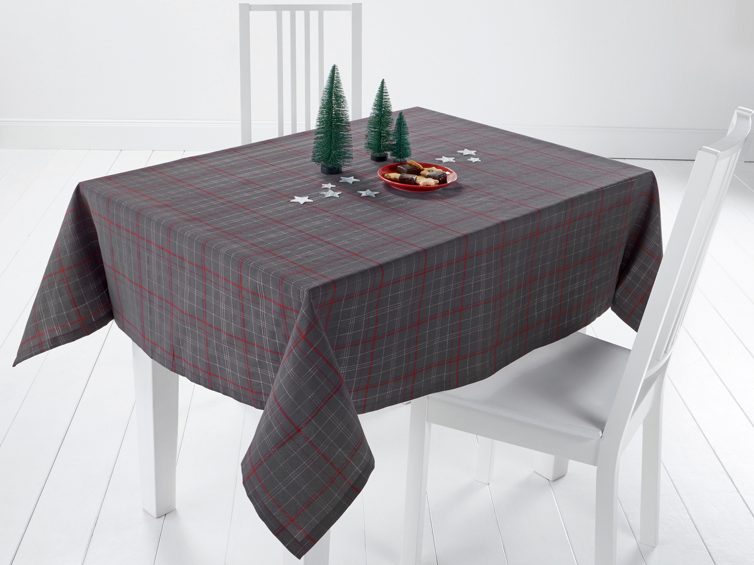 Tovaglia natalizia Meradiso, prezzo 7.99 €
130x160 cm o Ø 160 cm
- ...