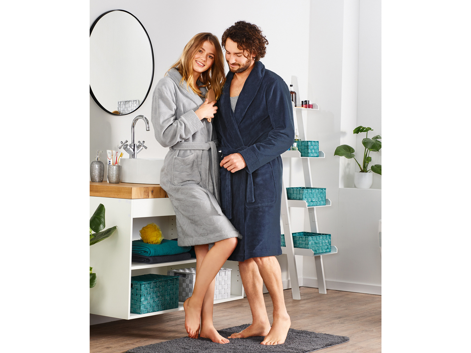 Accappatoio da donna Miomare, prezzo 9.99 €
Taglia: S-L
- In microfibra
Caratteristiche ...