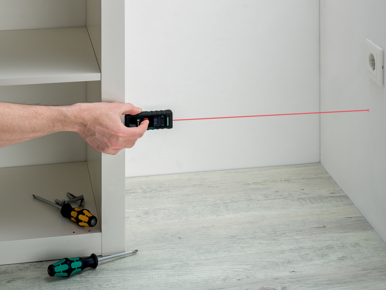 Misuratore di distanza laser Parkside, prezzo 19.99 €
- 2 modi di funzionamento:
- ...