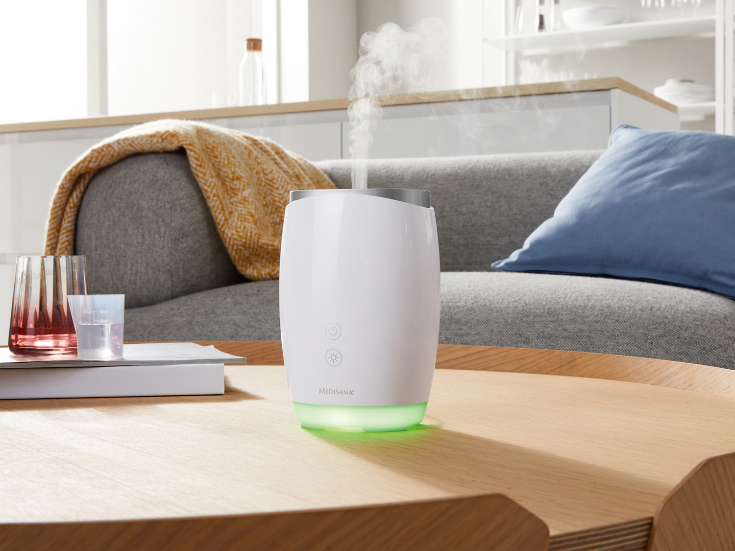 Umidificatore ad ultrasuoni con aromaterapia Medisana, prezzo 19.99 €
- Con ...