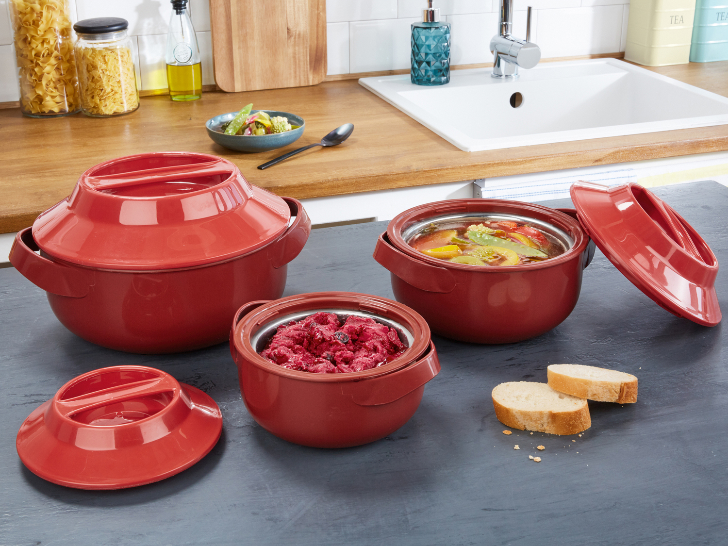 Set ciotole termiche Ernesto, prezzo 14.99 €
3 pezzi
- Con struttura ...