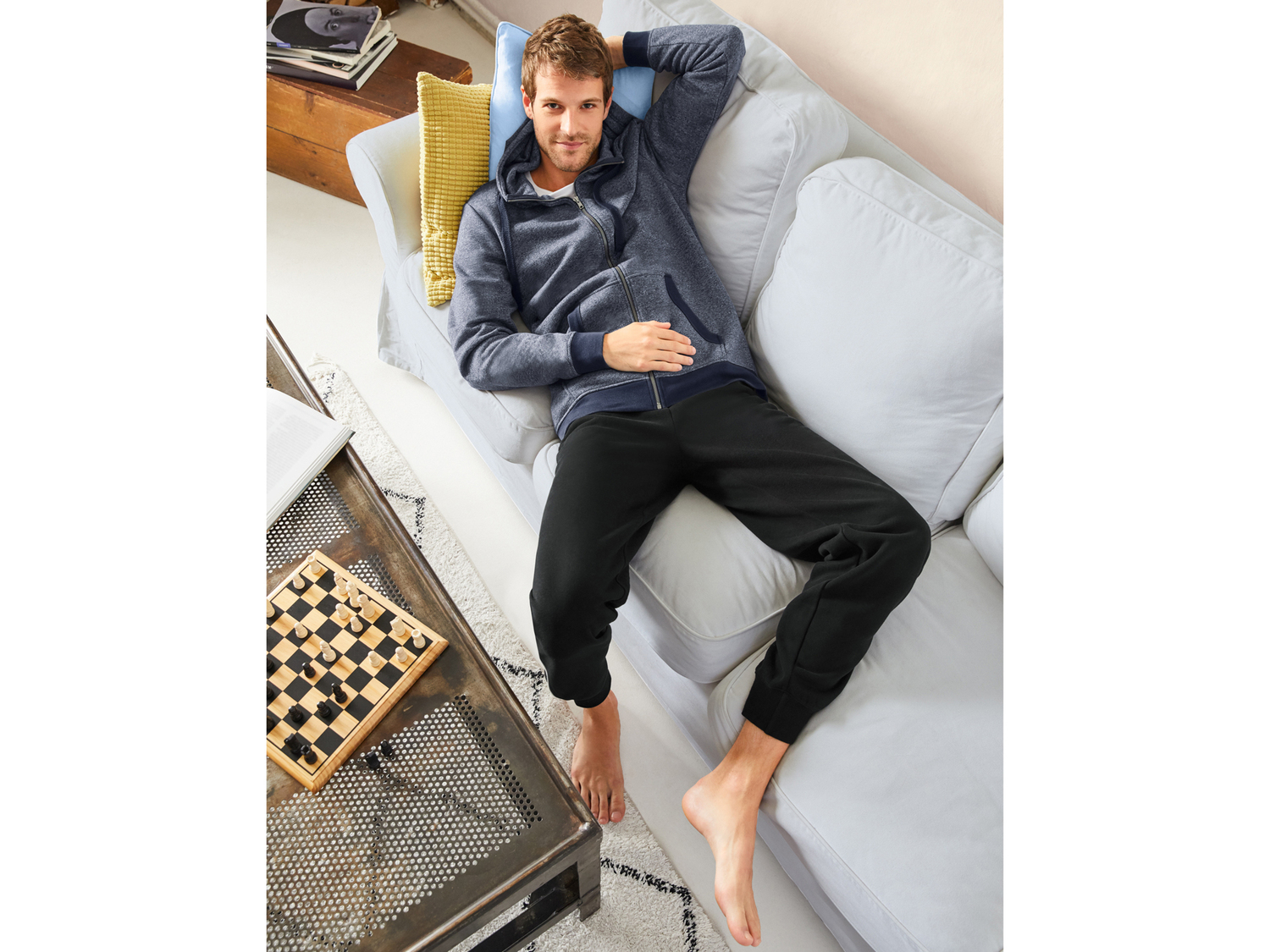Felpa da uomo Livergy, prezzo 12.99 €
Misure: S-XL
Taglie disponibili
Caratteristiche
- ...