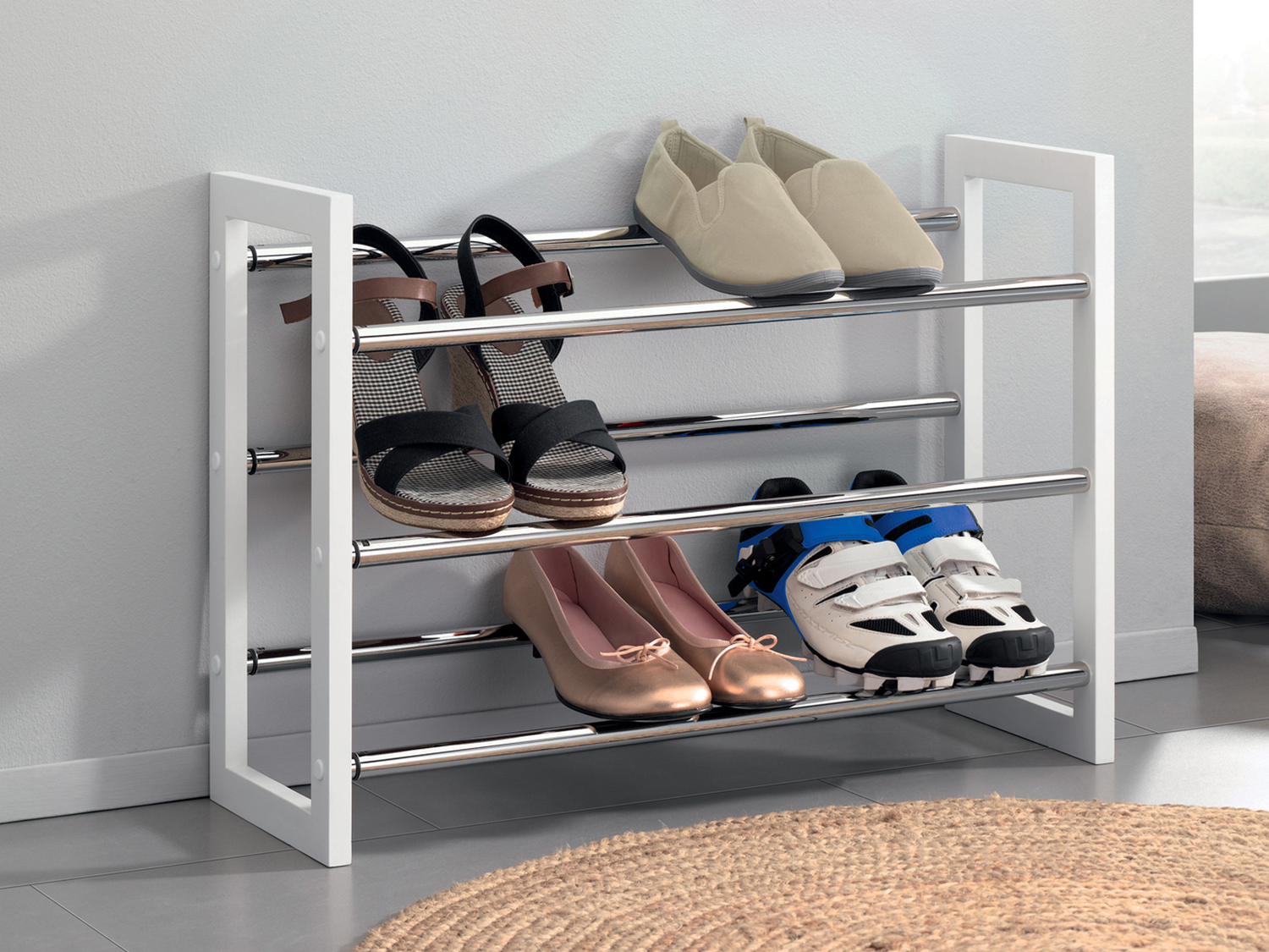 Scarpiera allungabile Livarno Living, prezzo 14.99 €
- Materiale di montaggio ...