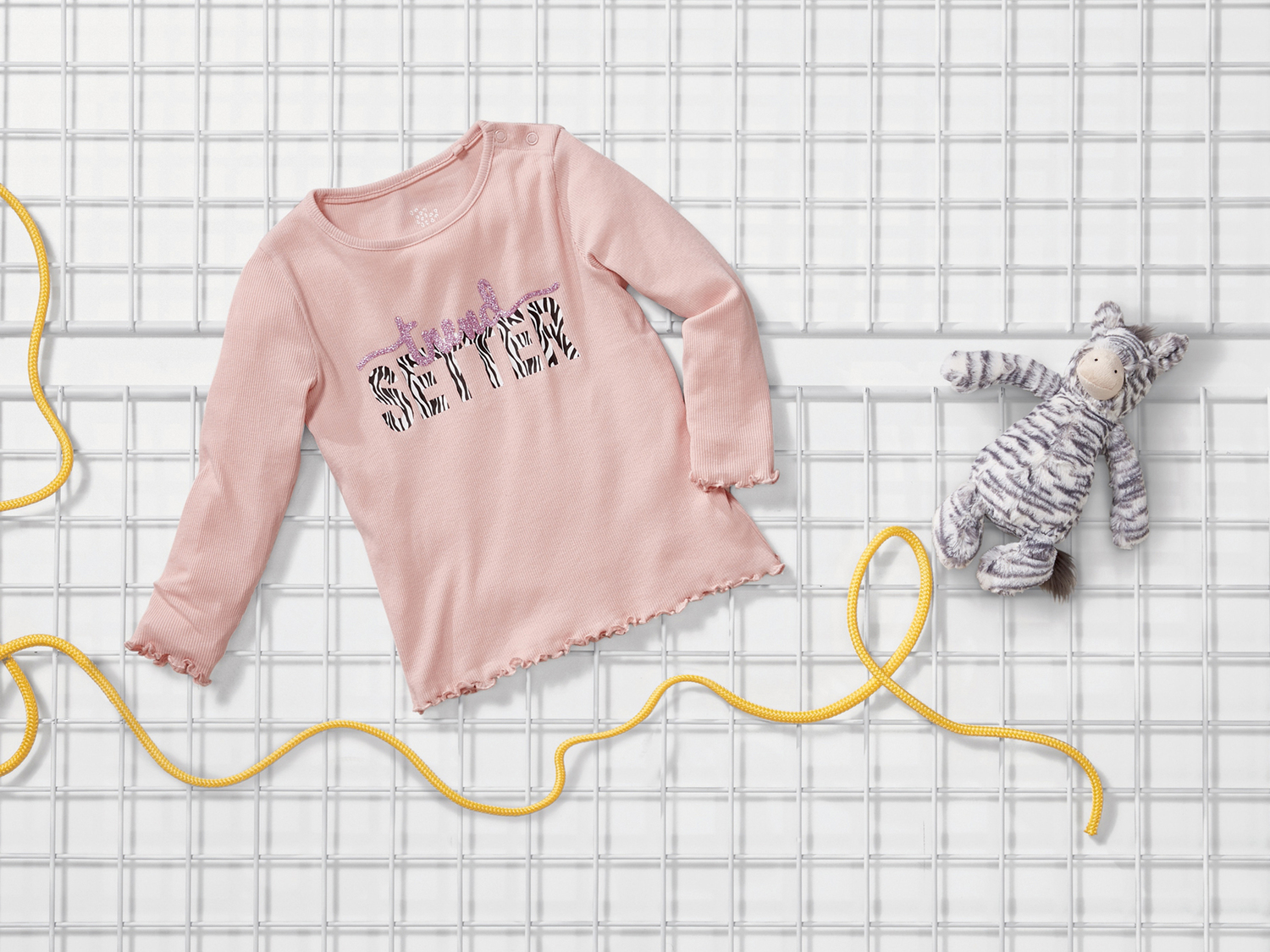 Maglia da bambina Lupilu, prezzo 3.99 €
Misure: 1-6 anni
- Produzione ...